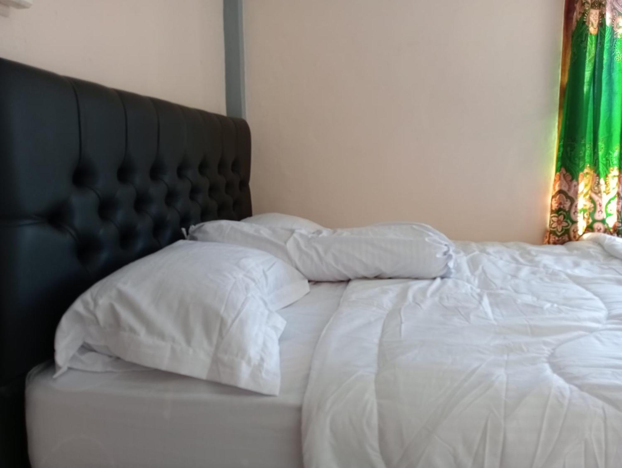 Yusilver Guest House Labuan Bajo Extérieur photo
