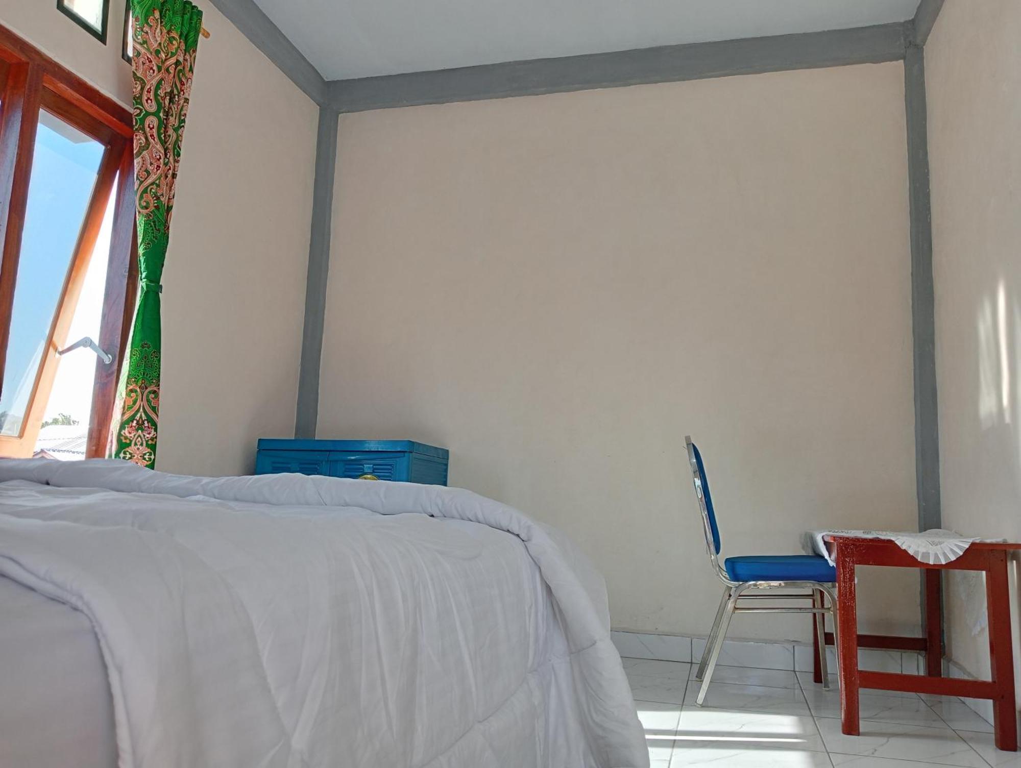 Yusilver Guest House Labuan Bajo Extérieur photo